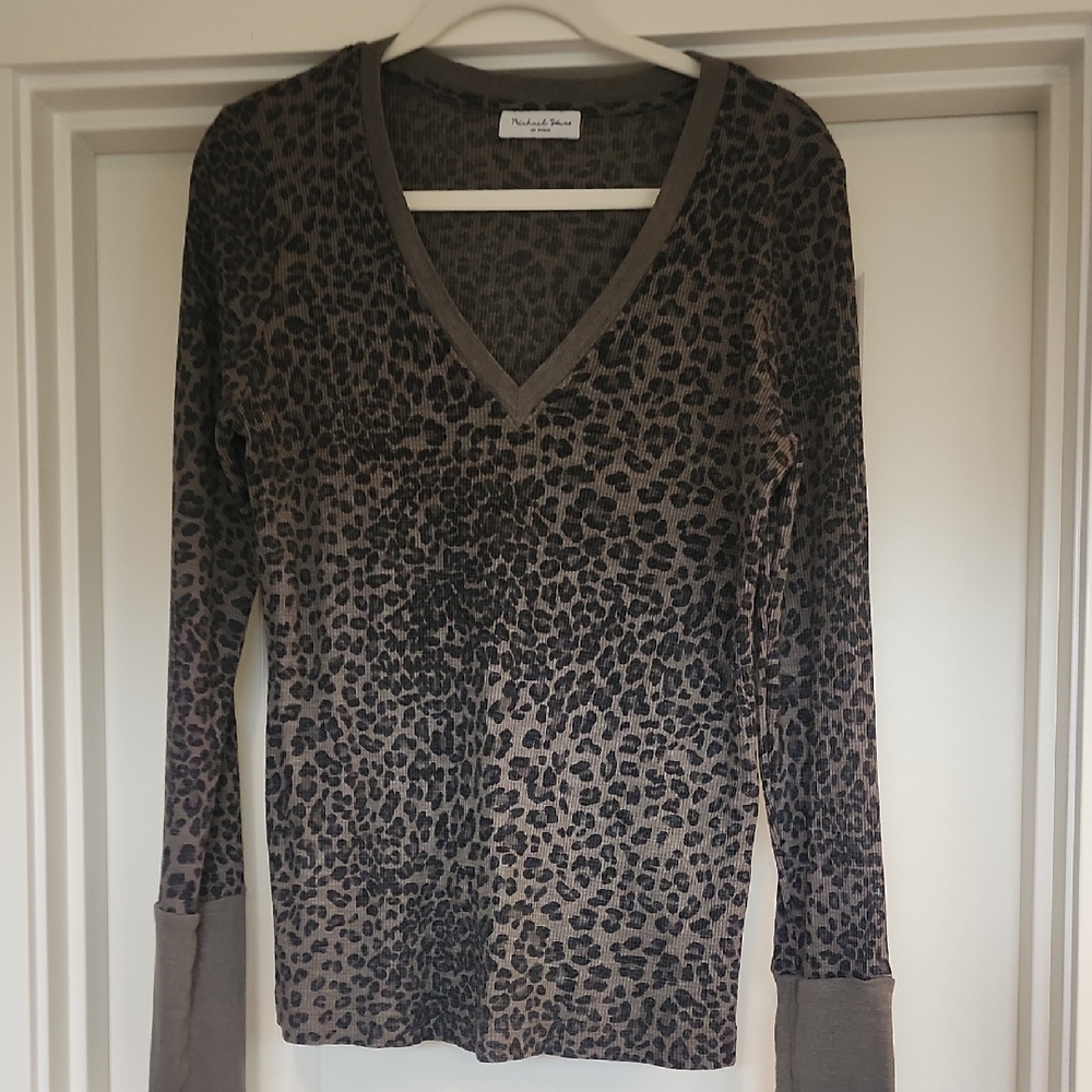 Michael Stars Gray Leopard Print Top